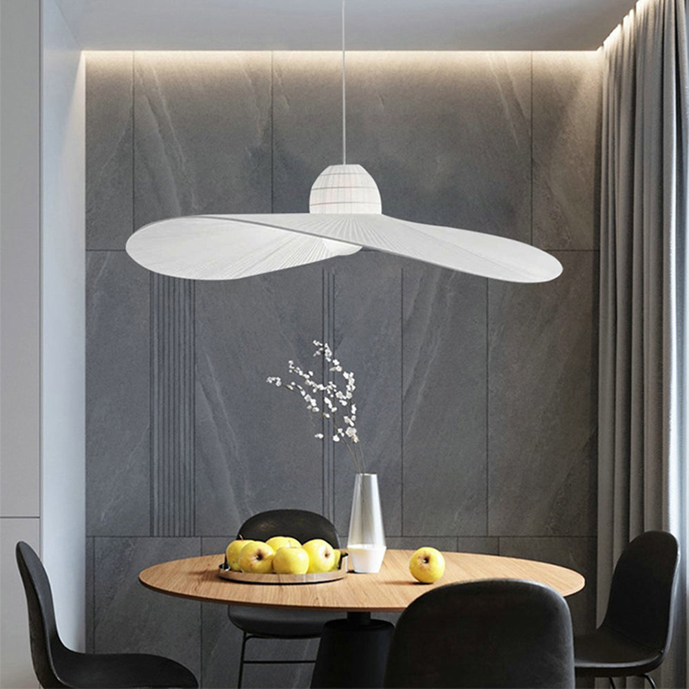 Suspension Vintage Métal Et Tissu Blanc Et Noir Pour Ambiance Douce