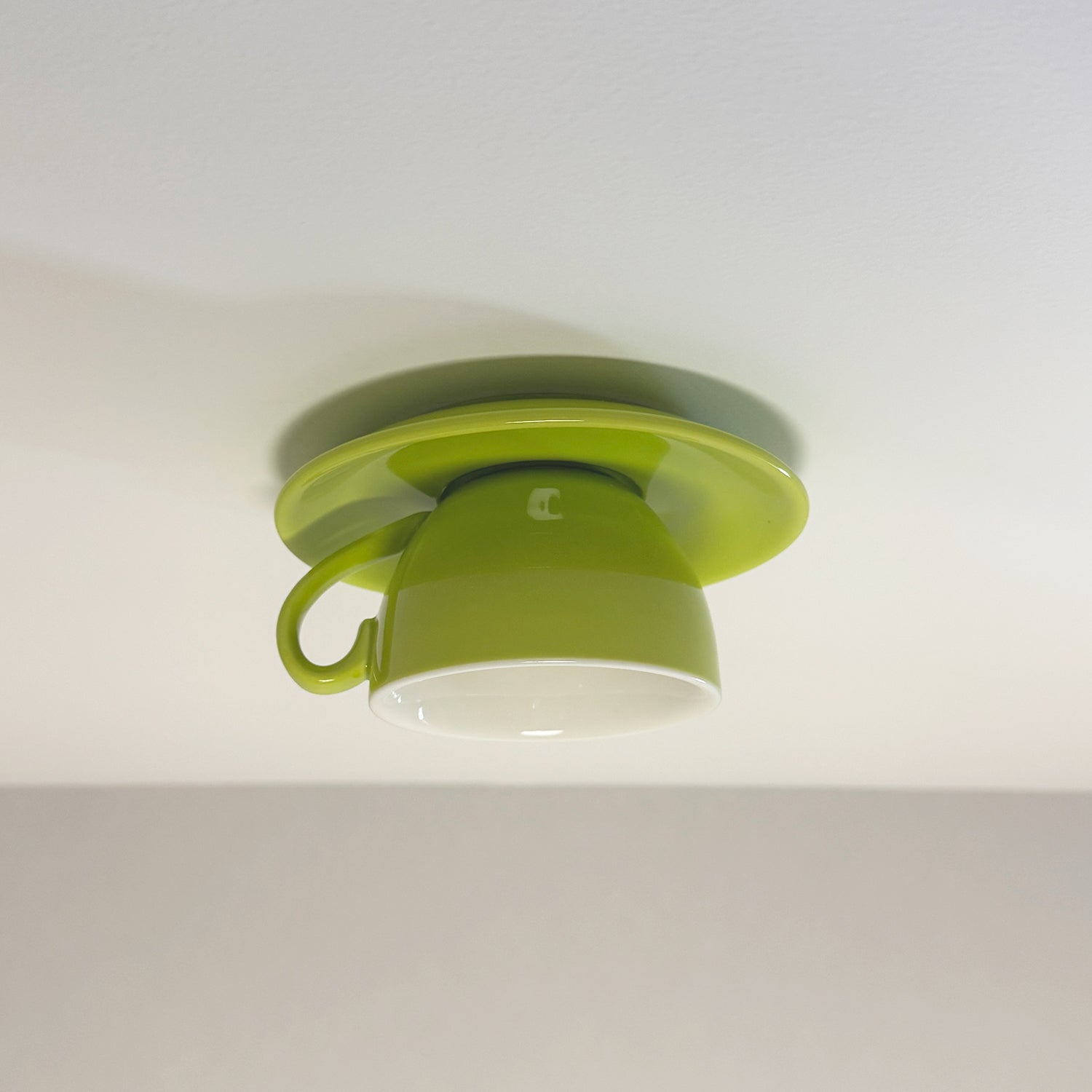 Plafonnier Tasse Café En Céramique Pour Ambiance Chaleureuse