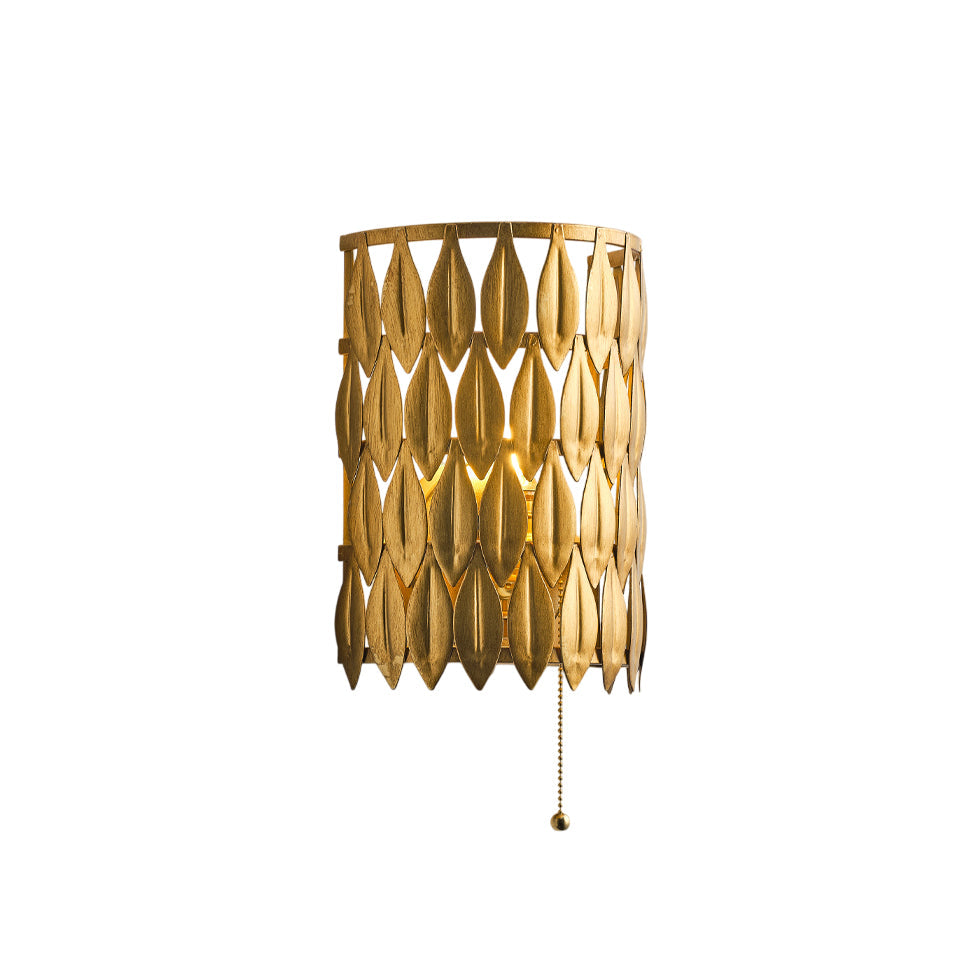 Lampe Murale Artus En Fer Finition Doré Antique Éclairage Élégant