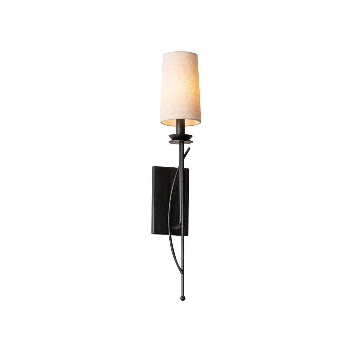 Lampe Murale Design Métal et Tissu Pour Ambiance Premium