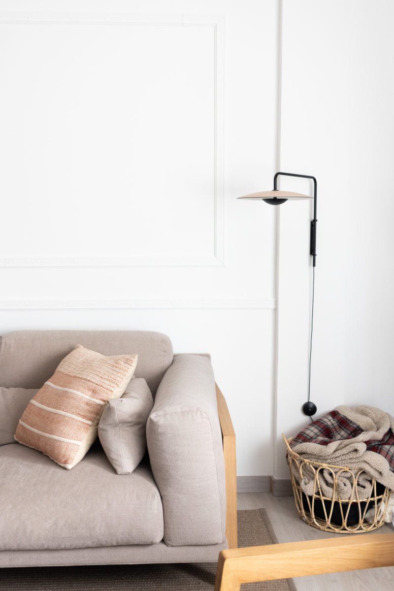 Lampe Murale À Brancher Avec LED Intégrée Design Moderne Minimaliste