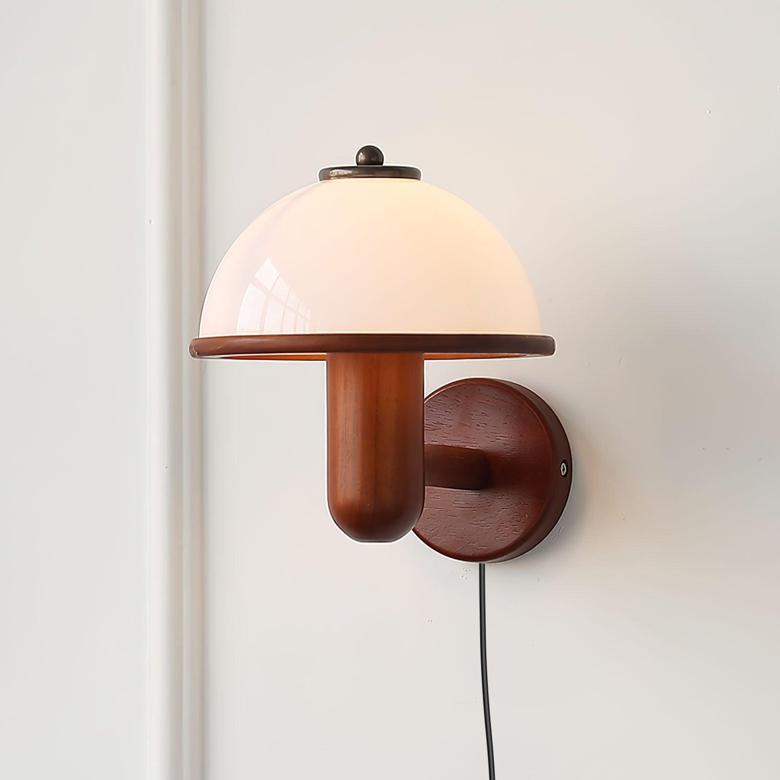 Lampe Murale Bois Chêne Avec Abatjour Blanc Pour Une Ambiance Chaleureuse