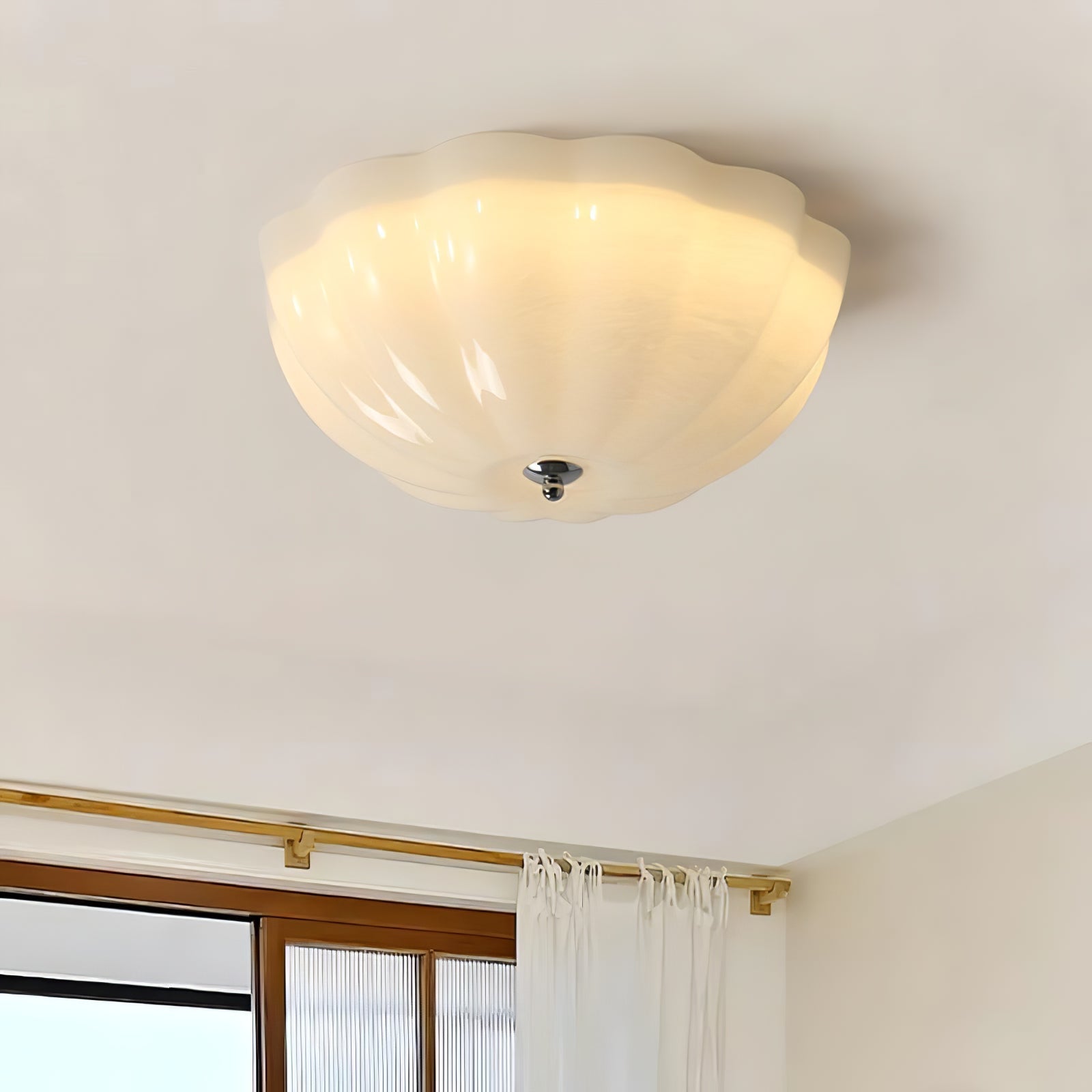 Plafonnier Verre Opale Coquillage Avec Lumière LED Températures Ajustables