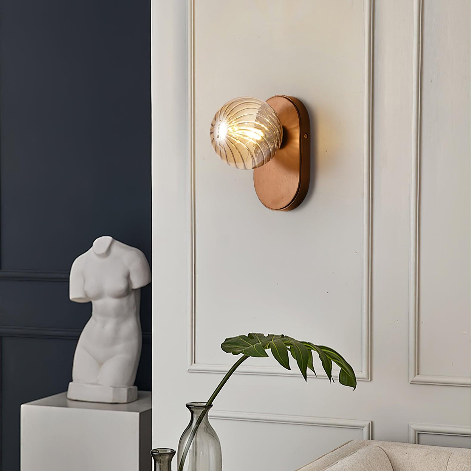 Applique Murale Bois Ambre Verre Globe Moderne Pour Ambiance Chaleureuse