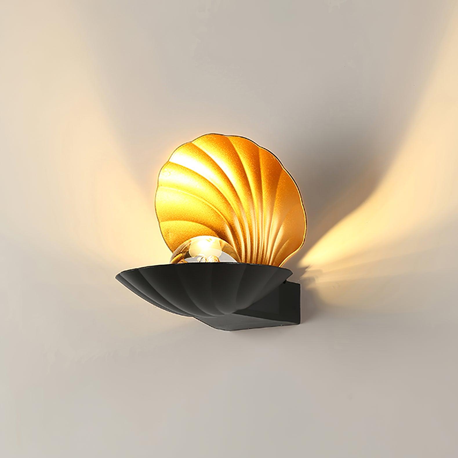 Applique Murale Aluminium Coquille Nacrée Éclairage Extérieur Élégant