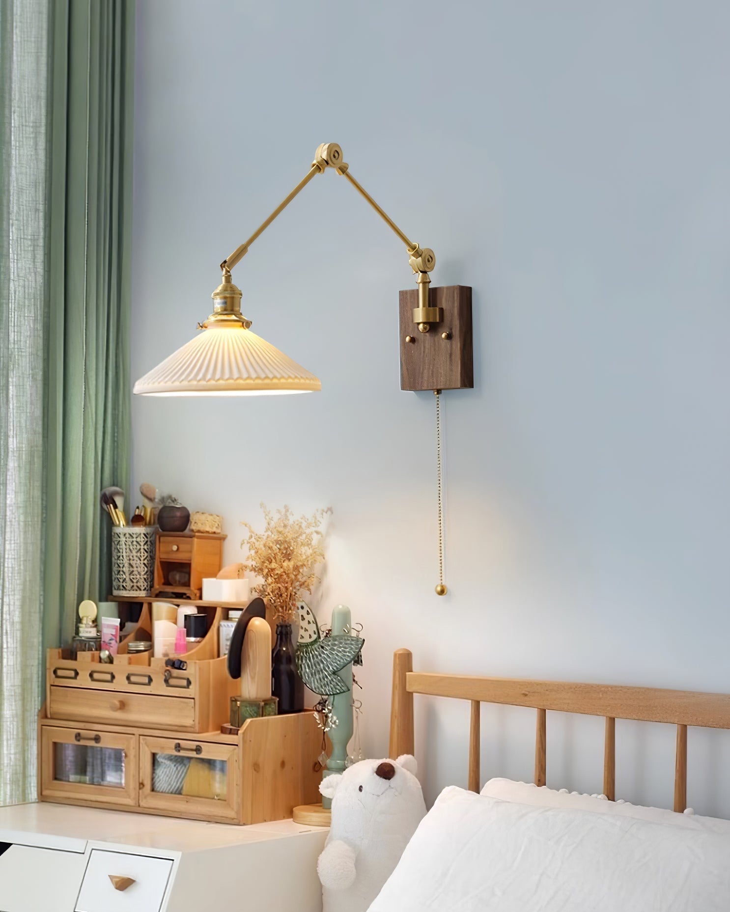 Applique Murale Vintage en Noyer Éclairage Chaleureux Bois et Laiton