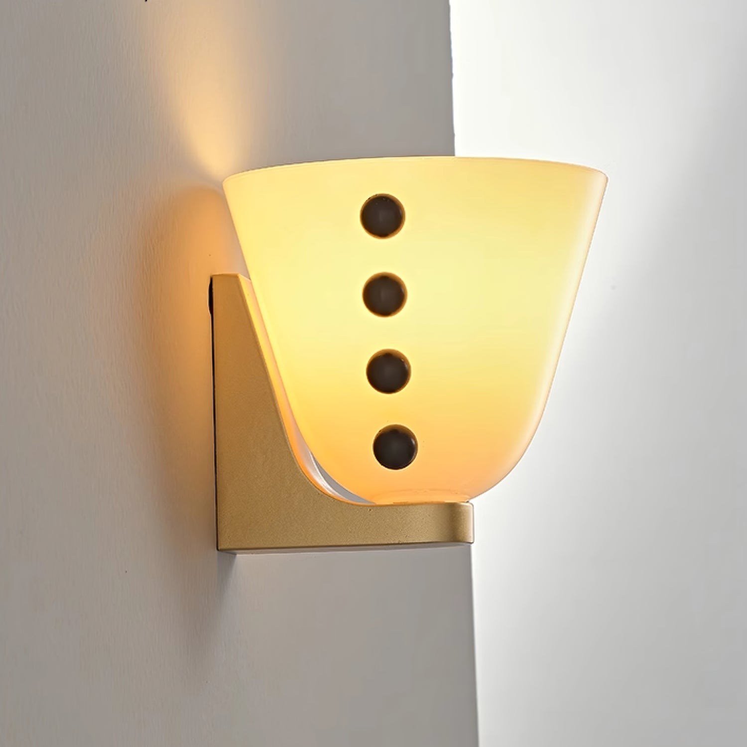 Lampe Murale Minimaliste En Verre Et Métal Pour Ambiance Élégante